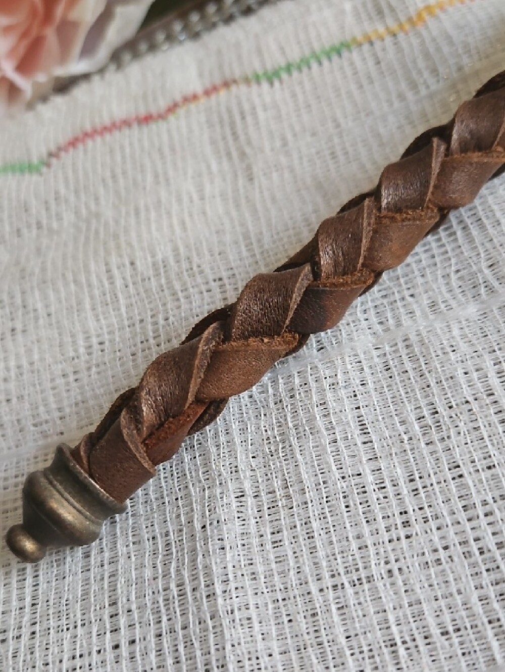 Hand Crafted Braided Genuine Leather Brown Keychain New GIFTED - Picture 4 of 8